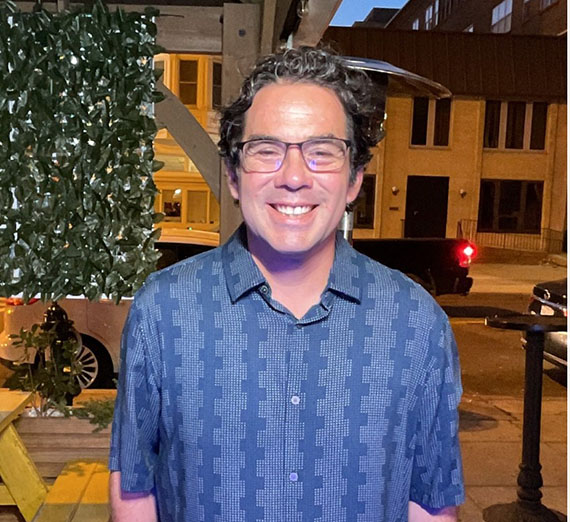 Mike McNab, COML Graduate